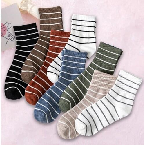 New Women Cotton Spring Autumn Winter Striped Socks Female Japanese Comfortable Casual Crew Socks White Socks Long Harajuku