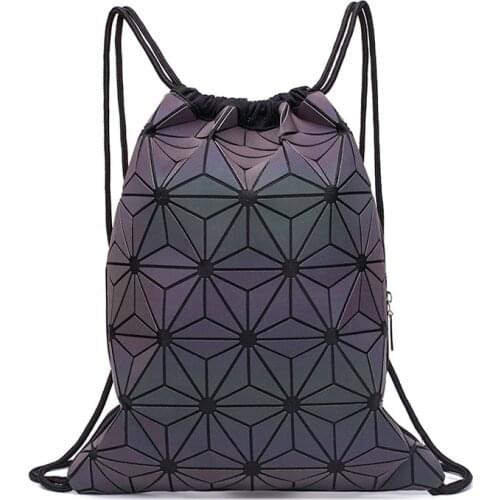 New Women Drawstring Backpacks Holographic Bagpack Female Luminous Geometric Backpack For Teenage Girls School Bag Beach Bao Bag