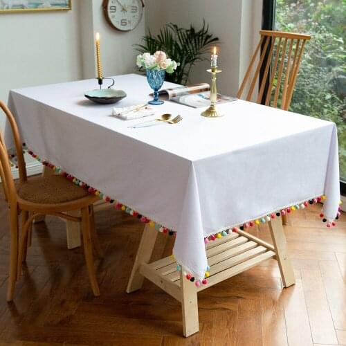 Hoiime Linen Tablecloths On The Table