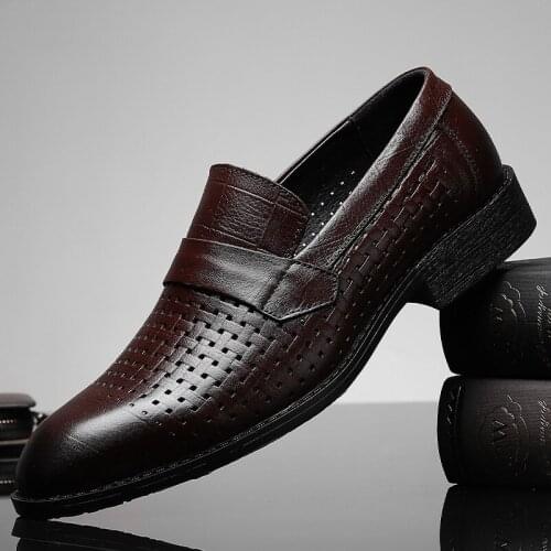 Men Dress Shoes Classic Casual Business Wedding Footwear Lace-up British Style Male Formal Shoe Men Sandals