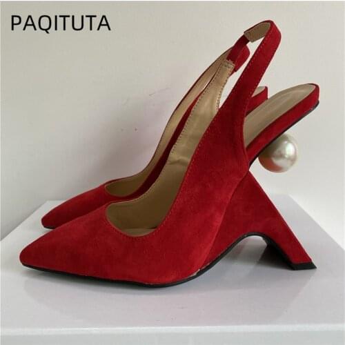 PAQITUTA Suede Pumps