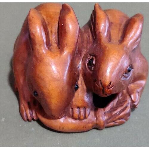Q4332 - 2" Hand Carved Japanese Boxwood Netsuke Figurine Carving :2 Rabbits