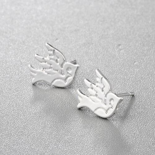 Sparrow Bird Earrings Women Spring Flying Bird Earring Pin Piercing Boucle d'oreille Love Boho Jewelry Earring