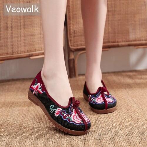 Veowalk Handmade Embroidered Womens Flower Flats Slip On Cotton Fabric Casual Shoes Comfortabe Round Toe Student Sneakers