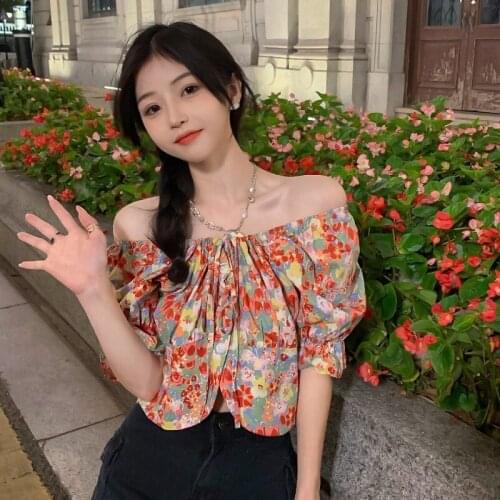 French One-shoulder Floral Short-sleeved Shirt Female Design Sense Niche Summer New Korean Short Top