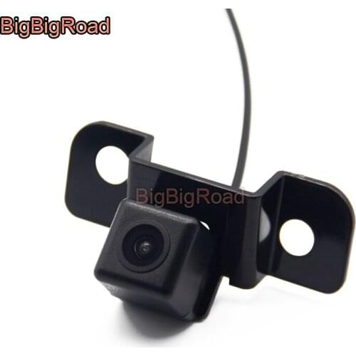 BigBigRoad Wireless Vehicle Rear View Parking Camera Waterproof For Toyota Crown 2008 2009 Honda Spirior 2013 HD Color Image