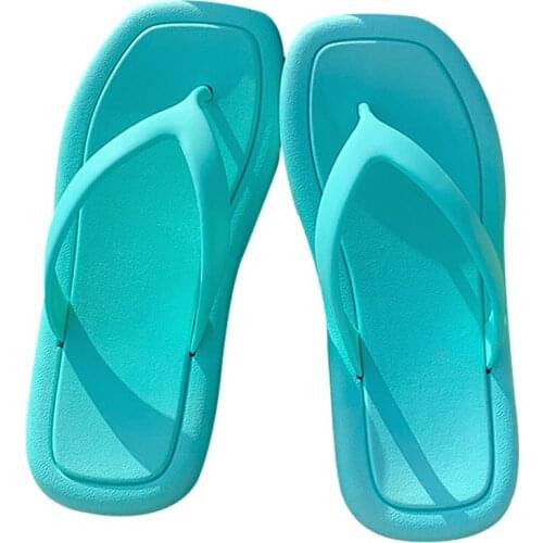 2021 New Ladies Slippers Flat-bottomed Flip Flops Simple Flip-flop Beach Shoes Solid Color Casual Home Soft Bottom Slippers