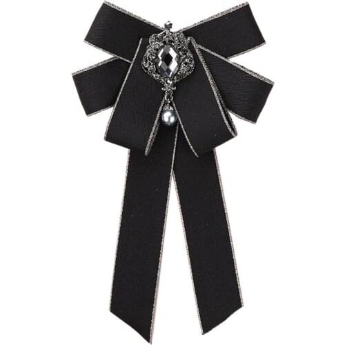 New Fabric Bow Tie Brooch Rhinestone Crystal Cravat Pins Shirt Collar Wedding Fashion Jewelry Brooches for Women Men Accessories