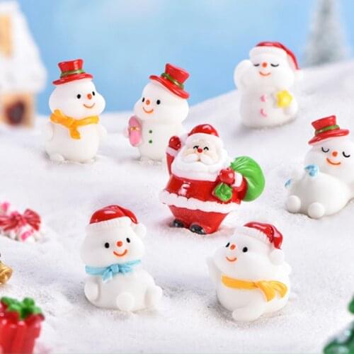4pcs/lot DIY Mini Resin Christmas Decoration Santa Claus Snowman Tree Figurines Home Decoration