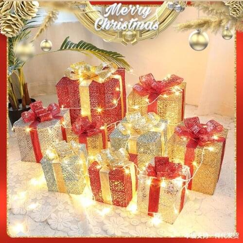 Three-piece Christmas Wrought Iron Gift Box, Shopping Mall Hotel Christmas Tree Decoration Gift Box Christmas Tree Scene Object