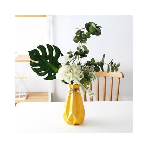 1pcs Small fresh ins Nordic ceramic vase living room table dried flowers flowers vase geometric color decorative ornaments