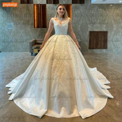 Gorgeous Appliqued Wedding Dresses 2021 Robe De Mariée Lace Up Beading Satin Ball Gown Bride Dress Court Train Vestidos De Noiva