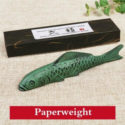 Vintage Ink Painting Paperweights Cute Portable Metal Paperweight Chinese Calligraphy Paperweights Iron Paper Pressing Prop