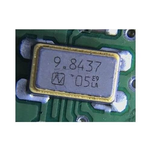 1pcs 100% orginal new 5032 9.8437M 9.8437MHZ 4 feet passive original