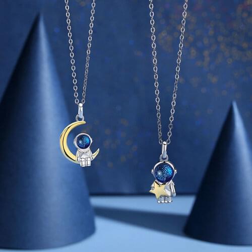 YIZIZAI Spaceman Pendant Necklace for Women Men Creative Astronaut Moon Star Couple Necklaces Friendship Jewelry Lovers Necklace