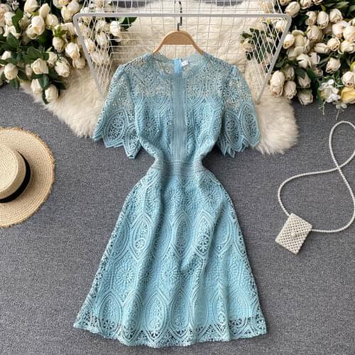 Womens Spring Summer Runway Fashion Short Sleeve Hollow Out Lace Dress Female Travel Chic Short Party Dress TB1805
