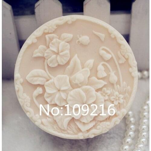 Wholesale!!!1pcs Small Flowers (ZX105) Handmade Soap Mold Crafts DIY Silicone Mould