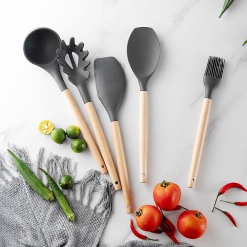 1PC Silicone Wood Handle Soup Spoon Spatula Brush Scraper Pasta Server Egg Beater Kitchen Cooking Tools Kitchenware Green/Gray