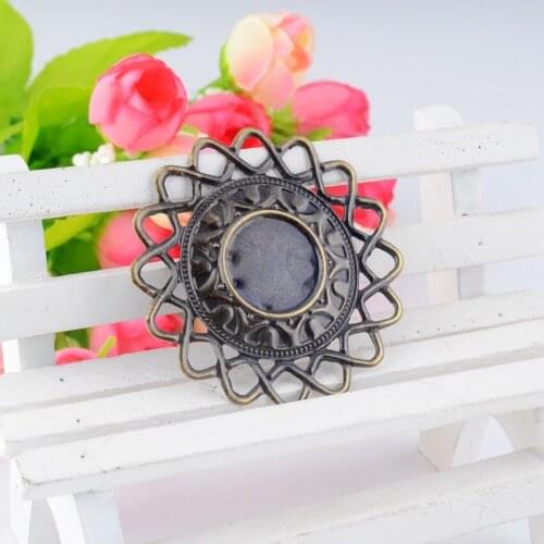 Free shipping 15Pcs Antique Bronze Filigree Cabochon Settings Wraps Connectors Gift Decoration DIY Findings 50x50mm F0375x3