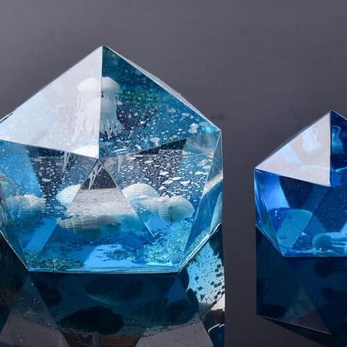 Geometric Polygon Shape Aromatherapy Candle Molds 3D Irregular Plaster Craft Silicone Cake Mold Handmade Beeswax Candle Mould