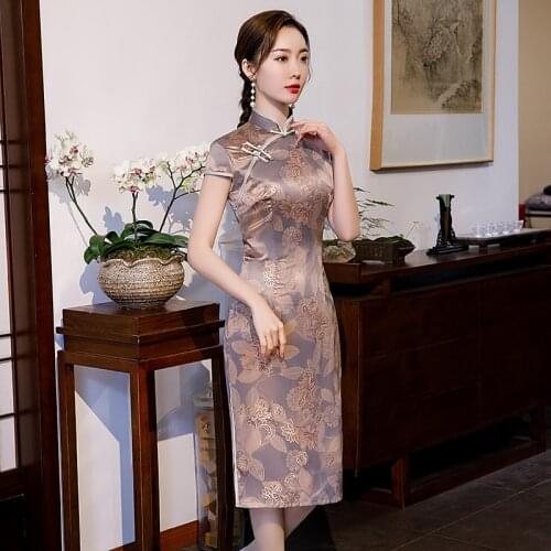 Spring 2020 Women Chinese Style Retro Dish Button Cheongsam Fashion Retro Slim Cheongsam Medium Length Qipao Flowers Dresses