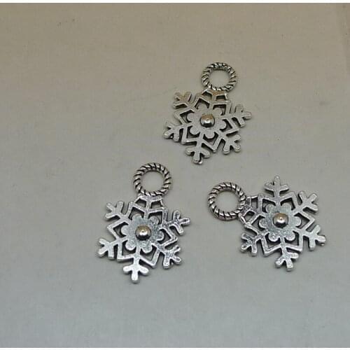 ALYMMO 8pcs/lot Tiny Vintage Snowflake Charms 20x14mm Geometric Snow Flower Pendant DIY Jewelry Crafts