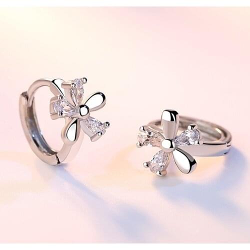 Huitan Novel Design Flower Shaped Earrings Hoops Women High-quality Silver Color Cute Girl Accessories Fancy Gift Trendy Jewelry