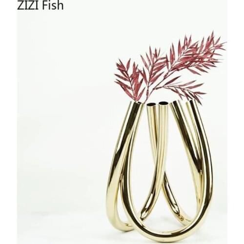 Minimalist Ceramic Vase Six-hole Flower Arrangement Desk Decor Ornaments Creativity Floral Vases Nordic Home Decoration Modern