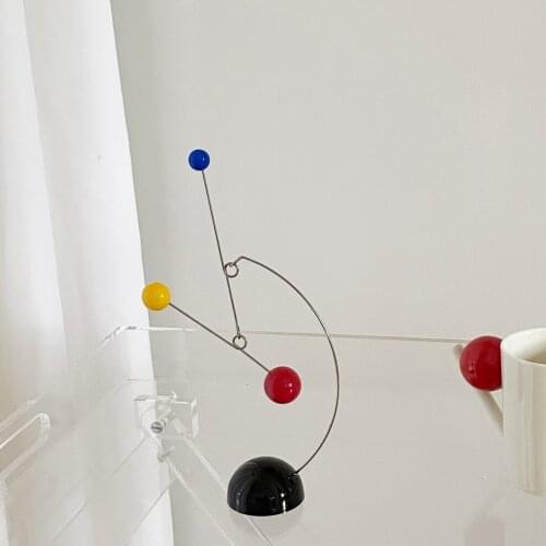 Desktop Small Ornament Balance Device Decoration Advanced Dynamic Sculpture Ornament Ins Style Art Home Decoration Crafts