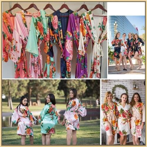 Female Kimono Bathrobe Gown Lace Cuff Nightgown Sexy Bride Bidesmaid Wedding Robes Nightwear Casual Sleepwear Rayon Nightdress