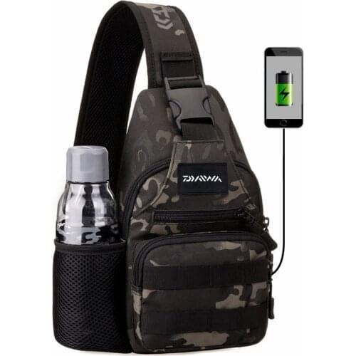 Daiwa Fishing Bag Men Sling Fishing Lure Bag Outdoor Rock Fishing Tackle Bait Lures Sling Bags Cycling Shoulder Cross Body Bag