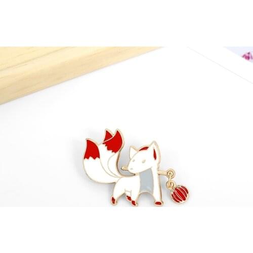 Girls sweater pin cardigan accessories simple cartoon fox Japanese cute pin badge brooch backpack lapel Neckline jewelry gifts