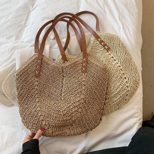 2021 Summer Hand-woven Womens Big Shoulder Handbag Bohemian Rattan Straw High Capacity Shopper Weaving Beach Tote Bag