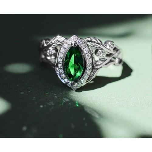 Huitan Newly Design Women Ring Brilliant CZ Wedding Anniversary Party Ring Gorgeous Green Stone Female Statement Rings Drop Ship