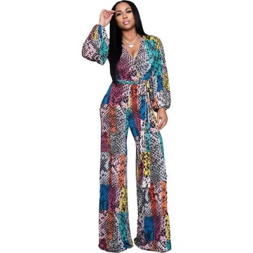 Figure color 2021 new European and American sexy fashion temperament commuting digital print V-neck long sleeve jumpsuit