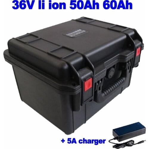 Waterproof suitcase 36v 50ah 60ah lithium ion lipo battery for robot surfboard Medical equipment Off Grid power AGV + 5A charger