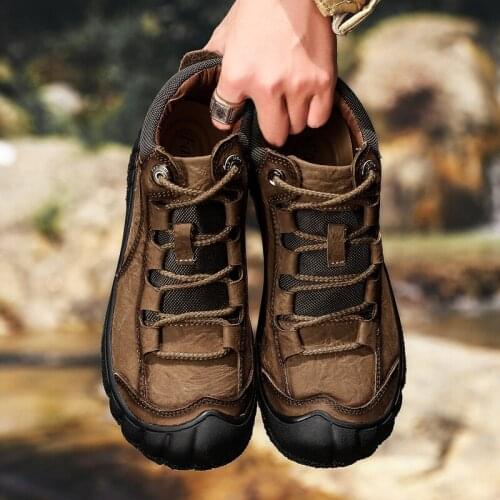 Genuine Leather Boots Hiking Shoes Men Retro Casual Warm Shoes Classic Mens Boots Fashion Leisure Trekking Shoe