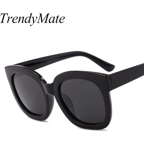 Fashion Sunglasses Women Loves Oversized Square Frame Eyewear 2018 New Trendy Summer Glasses New Trend for Women Men 1509T