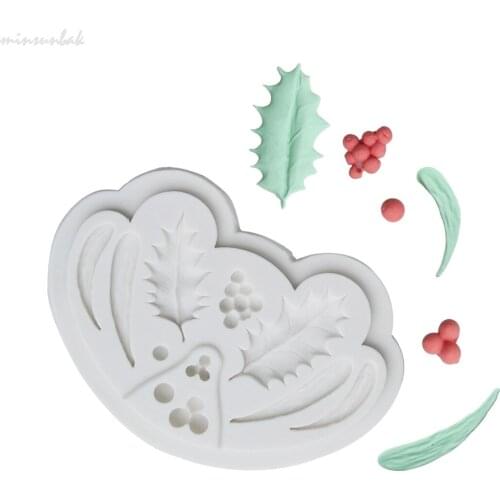 Minsunbak Cartoon Christmas Holly Leaf Silicone Fondant Mould DIY Chocolate Gingerbread Baking Cake Decorating Tool