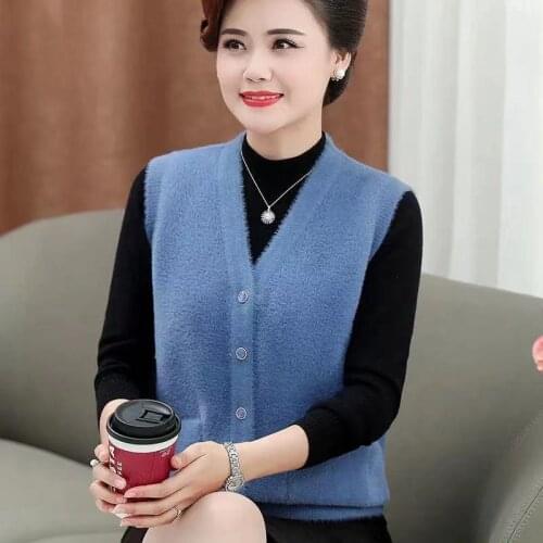 2021 Women Spring Autumn Elegant V-neck Vintage Vests Female Solid Color Waistcoats Ladies Classic Fashion Knitted Vest Q241