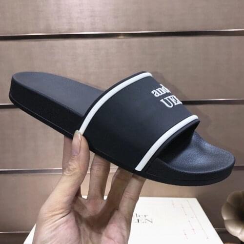 Outdoor Casual Super Men Slippers White Wear Resistant Fashion Comfortably Sport Sandals for Women Sandy Beach Lovers Flip Flop