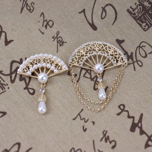 URORU Vintage Brooches For Clothes