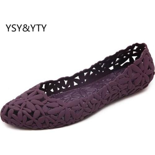 2019 summer hollow pointed jelly shoes flowers breathable shallow mouth flat sandals beach shoes bird nest hole shoes female