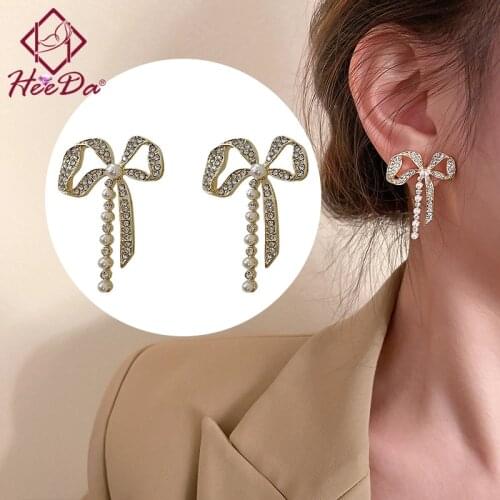 Korean Graceful Womens Fashion Bow-knot Stud Earrings 2020 New Elegant Set Auger Pearl 925 Silver Needle Ear Accessories Female