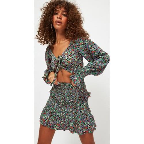 Trendyol Flower Print Ruffle Detail Bottom-Top Suit TBESS21AU0172
