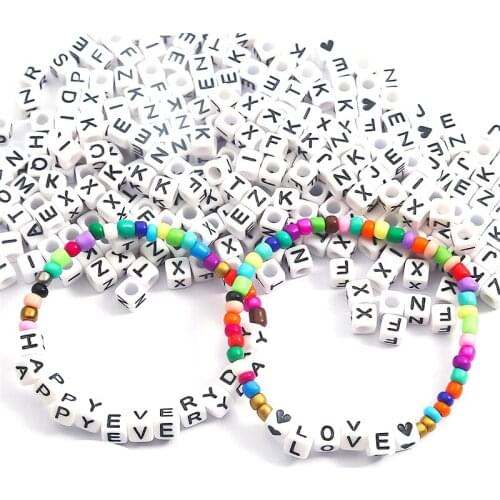 Fashion 100Pcs Square Shape 6x6mm Acrylic Letter Beads Heart Spacer Beads for DIY Bracelet Necklace Making Jewelry Accessories