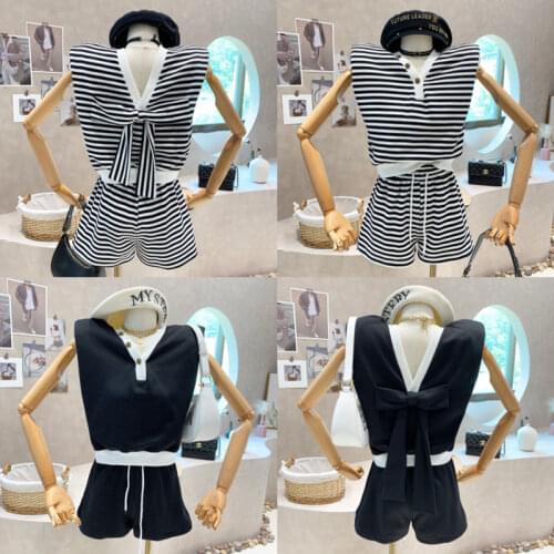 Two piece set Womens Clothing Summer 2021 New Black white stripe short sleeve T-shirt Lapel top elastic waist shorts Pants