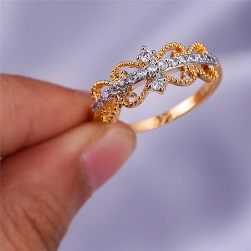 Luxury Female White Crystal Stone Ring Cute Gold Color Geometric Wedding Ring Trendy Love Hollow Engagement Rings For Women