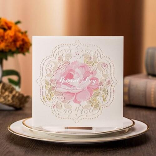 50 pieces/lot) Hollow Out White Lace Wedding Invitations Customized Print Pink Floral Engagement Birthday Invitation Card CX013