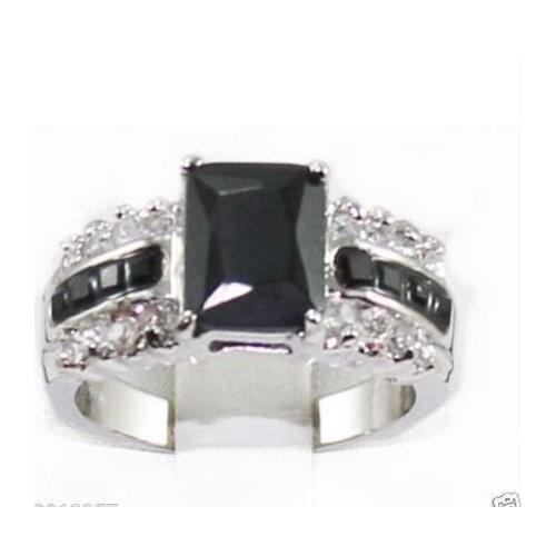 Shipping> Genuine black Tourmaline Silver ring size 7-8